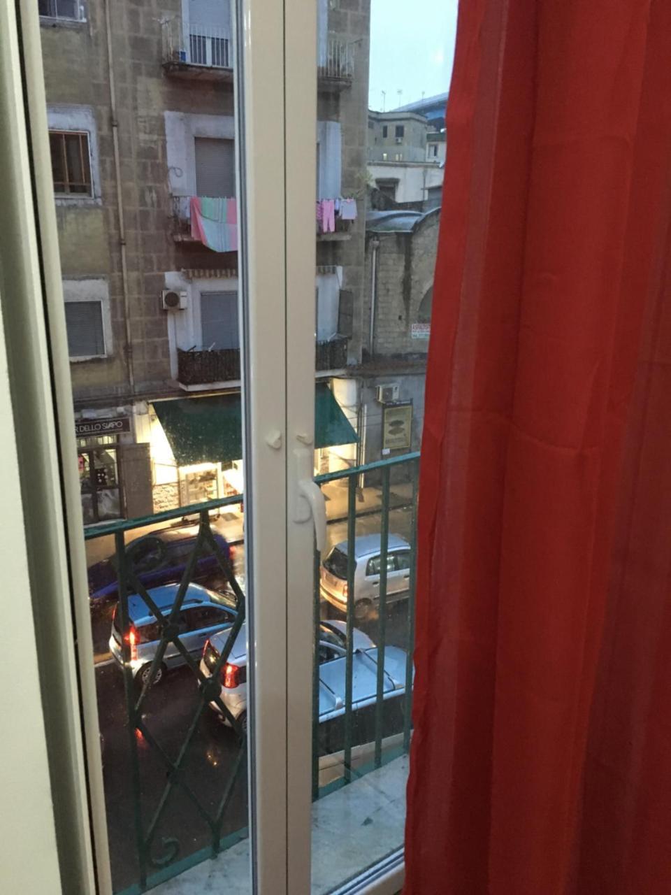 Na Tazzulel E Cafe Bed & Breakfast Napoli Bagian luar foto