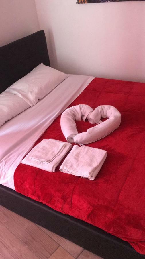 Na Tazzulel E Cafe Bed & Breakfast Napoli Bagian luar foto