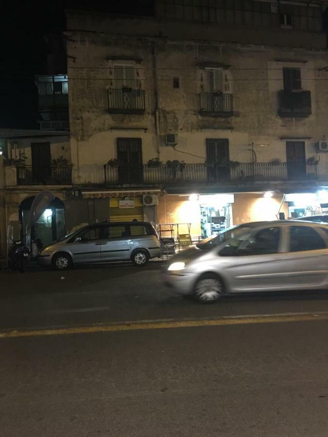 Na Tazzulel E Cafe Bed & Breakfast Napoli Bagian luar foto